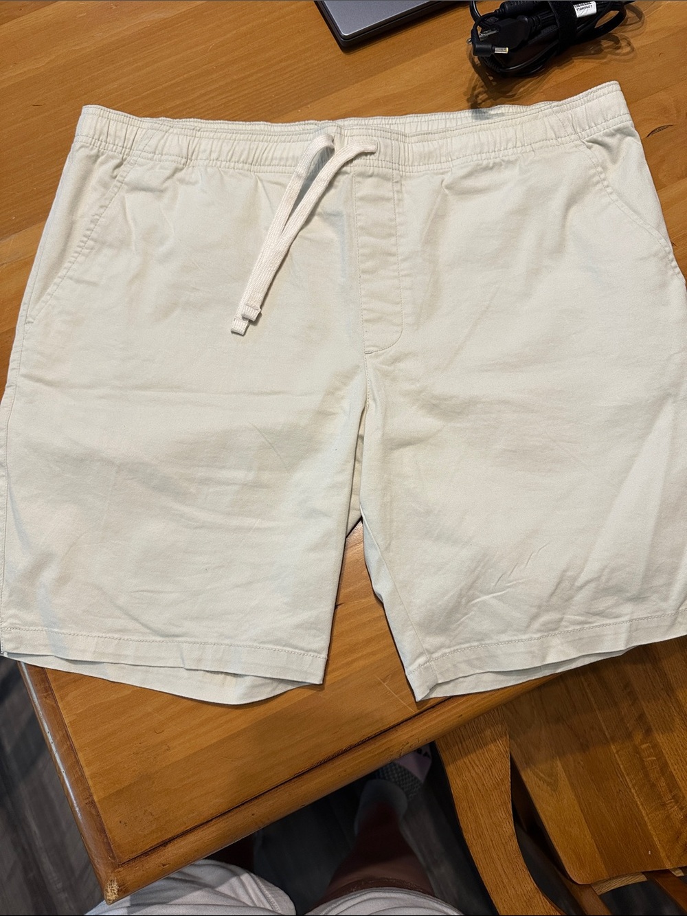 Men's Cream Athletic Drawstring Shorts